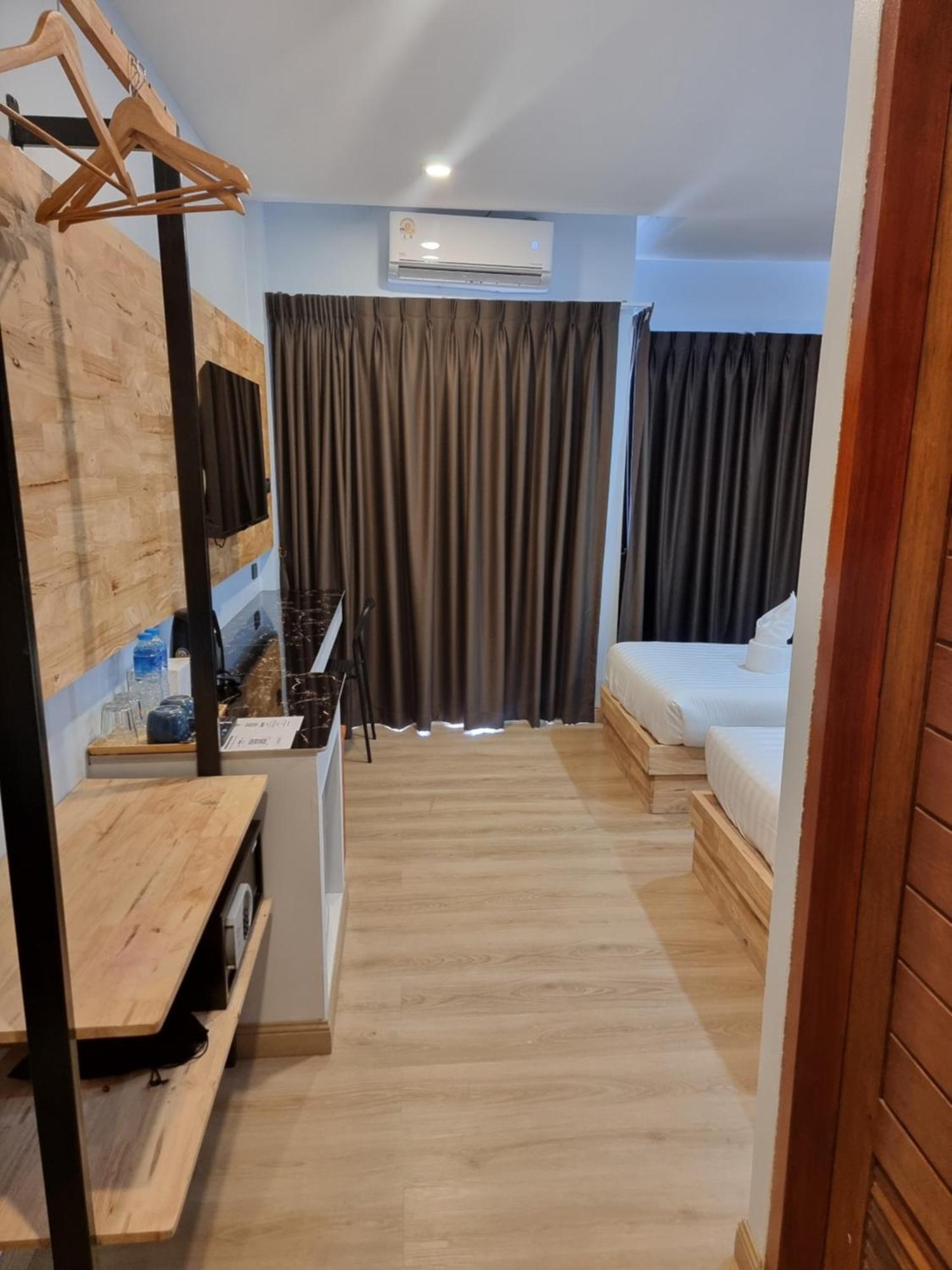 Diva Boutique Hotel Patong Exterior foto